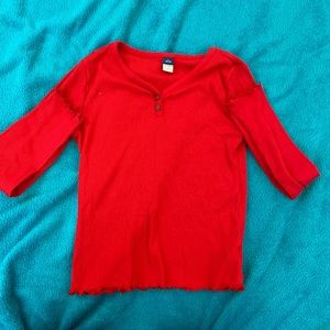 This is a very cute long sleeve top you can use for winter